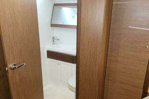 2020 Beneteau Oceanis 46.1 thumbnail 13