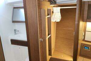 2020 Beneteau Oceanis 46.1 thumbnail 14