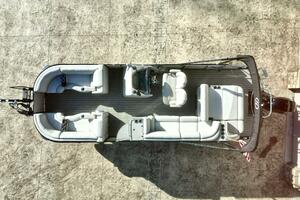 25ft Harris Yacht For Sale