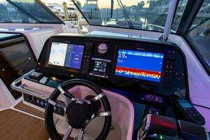 2018 Aquila 36 Power Cat thumbnail 3