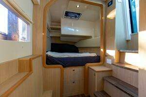 2018 Aquila 36 Power Cat thumbnail 9