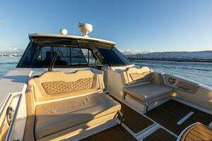 2018 Aquila 36 Power Cat thumbnail 4