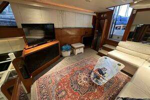 1989 Viking 44 Motor Yacht thumbnail 15