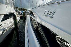 2017 Sea Ray L590 thumbnail 12
