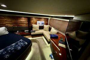 2017 Sea Ray L590 thumbnail 40