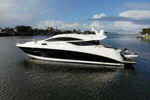 2017 Sea Ray L590 thumbnail 5