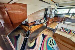 2017 Sea Ray L590 thumbnail 18
