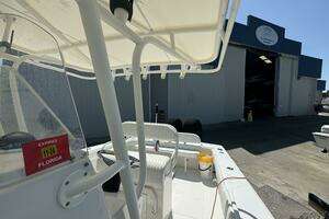 2006 Jupiter 31 CC Forward Seating thumbnail 29