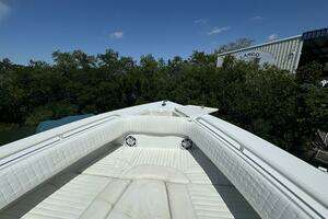 2006 Jupiter 31 CC Forward Seating thumbnail 33