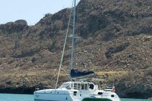Ali Kat 35ft Wildcat Yacht For Sale