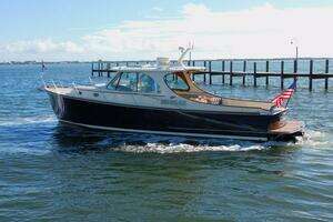  2013 Hinckley  Yacht For Sale in Jensen Beach FL