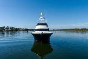 2001 Viking 65 Enclosed Bridge thumbnail 41