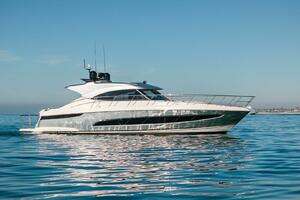 2022 Riviera 4800 Sport Yacht thumbnail 1