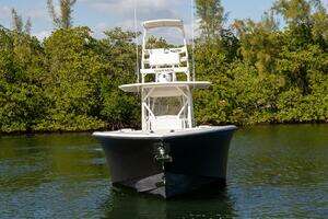 2015 Yellowfin 39 Offshore thumbnail 5