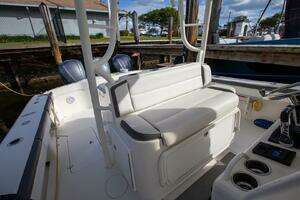 2015 Yellowfin 39 Offshore thumbnail 12