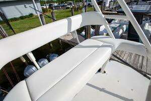 2015 Yellowfin 39 Offshore thumbnail 19