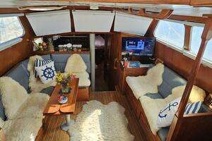 1980 Gulfstar Sailmaster thumbnail 3