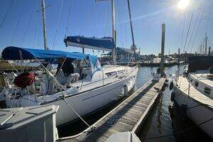2009 Jeanneau 36i thumbnail 2