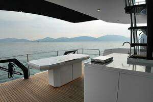 2027 McConaghy Boats MC63p Tourer thumbnail 12