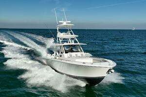 2020 Pursuit S 408 Sport Yacht For Sale in Key Largo FL
