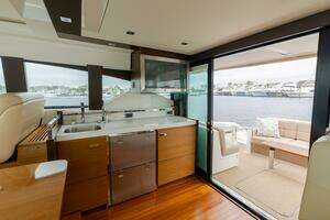 2015 Tiara Yachts 44 Coupe thumbnail 7