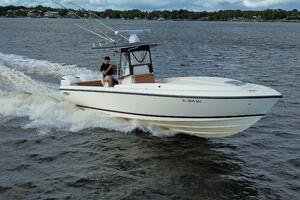 32ft Intrepid Yacht For Sale