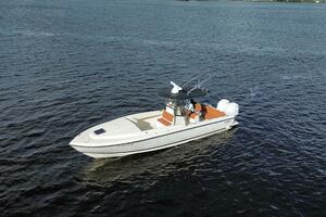 32ft Intrepid Yacht For Sale