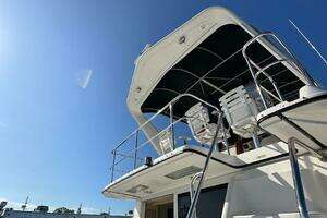 1997 Sea Ray 550 Sedan Bridge thumbnail 14