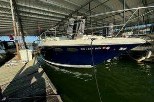 2004 Sea Ray 380 Sundancer thumbnail 16