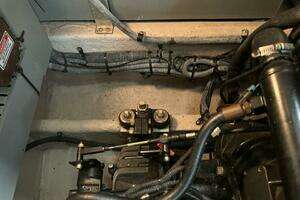 2004 Sea Ray 380 Sundancer thumbnail 69