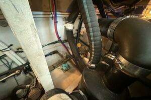 2004 Sea Ray 380 Sundancer thumbnail 61