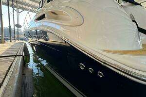 2004 Sea Ray 380 Sundancer thumbnail 6