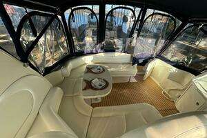 2004 Sea Ray 380 Sundancer thumbnail 18