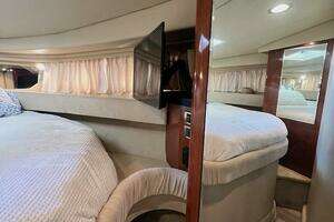 2004 Sea Ray 380 Sundancer thumbnail 43