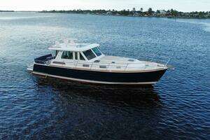 2013 Sabre 48 Salon Express thumbnail 2