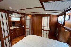 2013 Sabre 48 Salon Express thumbnail 26