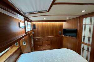2013 Sabre 48 Salon Express thumbnail 50