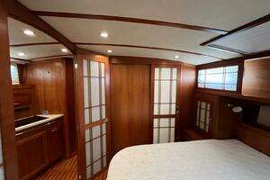 2013 Sabre 48 Salon Express thumbnail 47
