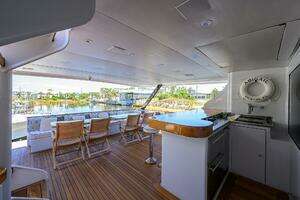 1997 Broward 108 Raised Pilothouse thumbnail 12