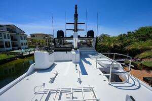 1997 Broward 108 Raised Pilothouse thumbnail 96