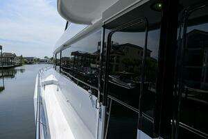 1997 Broward 108 Raised Pilothouse thumbnail 118