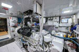 1997 Broward 108 Raised Pilothouse thumbnail 141