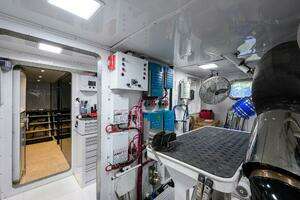 1997 Broward 108 Raised Pilothouse thumbnail 138