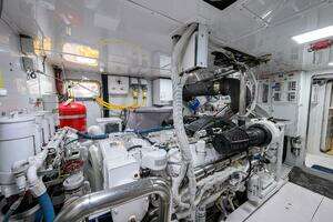 1997 Broward 108 Raised Pilothouse thumbnail 140