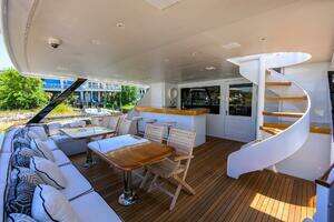 1997 Broward 108 Raised Pilothouse thumbnail 5