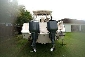 2007 Grady-White Express 330 thumbnail 1
