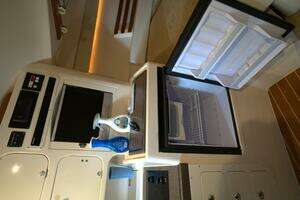 2007 Grady-White Express 330 thumbnail 21