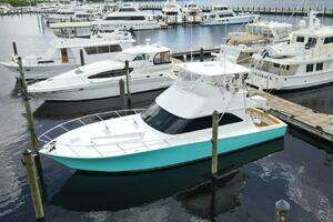  2005 Viking 48 Convertible Yacht For Sale in Stuart 