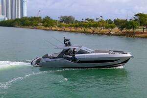 2022 Azimut Verve 47 thumbnail 27