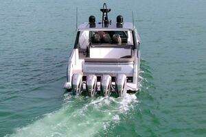 2022 Azimut Verve 47 thumbnail 23
